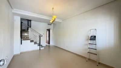 Townhouse on Avenida de Gijon photo 9