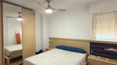 Apartment on Calle Vicente Chávarri photo 14