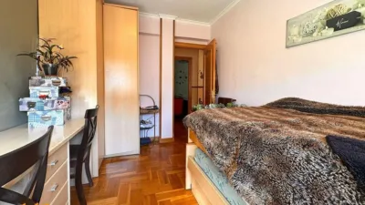 Apartment on Avenida de los Reyes Católicos photo 3