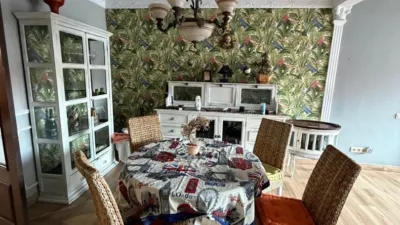 Piso en alquiler en Avilés, Centro (Avilés) de 1.200 €<span>/mes</span>