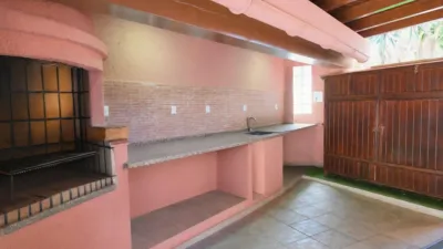Semi-detached house on Calle Remol photo 5