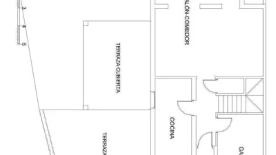 Semi-detached house on Calle Remol photo 29