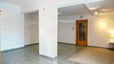 Semi-detached house on Calle Remol photo 10
