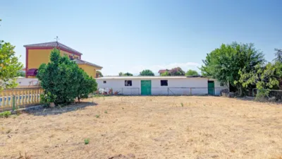 Chalet on Fco.Fdez.Santos Street (Ur.Pretel) photo 33