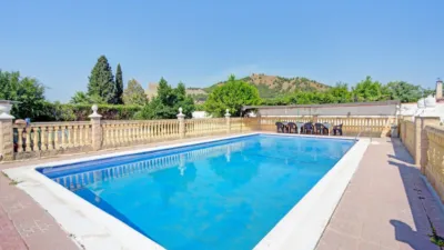 Chalet on Fco.Fdez.Santos Street (Ur.Pretel) photo 4