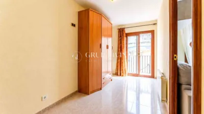 Apartment on Carrer de les Ànimes photo 19
