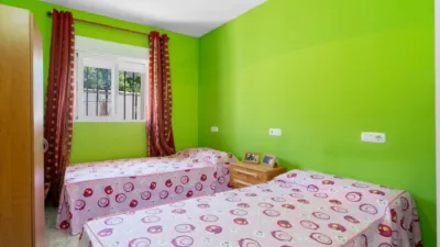 Chalet on Fco.Fdez.Santos Street (Ur.Pretel) photo 20