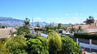 Semi-detached house on Calle Remol photo 21