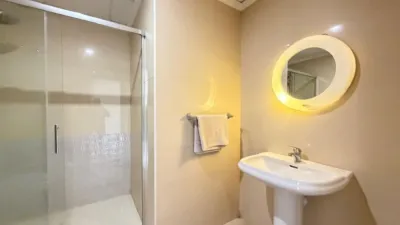 Townhouse on Avenida de Gijon photo 42