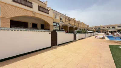 Townhouse on Avenida de Gijon photo 64