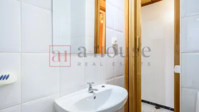 Apartment on Carrer de Las Navas de Tolosa photo 26