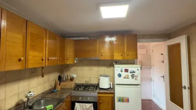 Apartment on Calle Vicente Chávarri photo 9