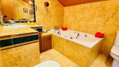 Chalet on Calle Vino Tinto photo 22