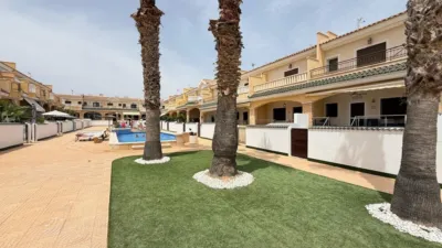 Townhouse on Avenida de Gijon photo 63