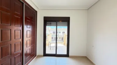 Townhouse on Avenida de Gijon photo 49