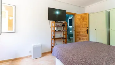Chalet on Partida de La Hoya Street photo 20