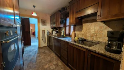 Chalet on Los Atolladeros Street photo 8