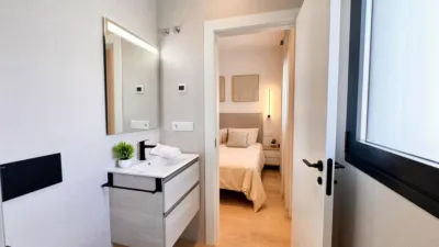 Apartment on Carrer de Miguel Hernández photo 27