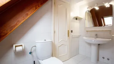 Semi-detached house on Negubide Street photo 29