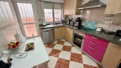 Townhouse in Plaza Fosforito photo 10