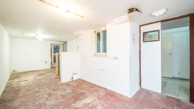 Chalet on Carrer de Montenegro photo 10