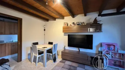 House on Calle Castellfollit de La Roca photo 2