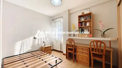 Apartment on Calle de Nazaret photo 11