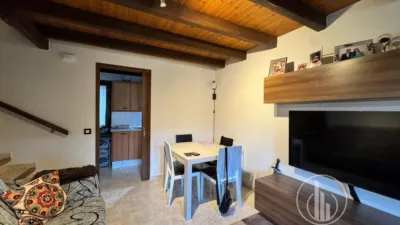 House on Calle Castellfollit de La Roca photo 3