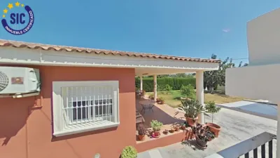 Chalet on Carrer Enrique Granados photo 16