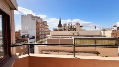 Apartment on Carrer de Colubí photo 11
