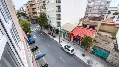 Apartment on Calle de Ramón Gallud photo 37