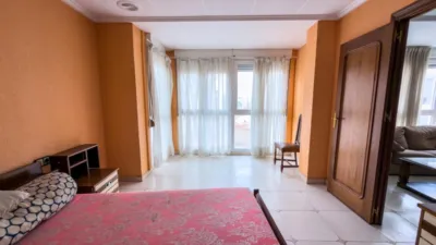 Apartment on Calle de Ramón Gallud photo 14