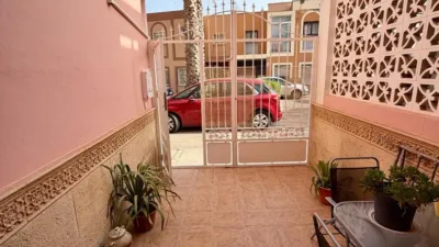 Townhouse in Plaza Fosforito photo 3