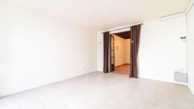 Chalet on Carrer de Montenegro photo 25
