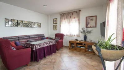 Chalet on Calle Fuente Encaña photo 4