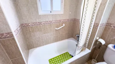 Apartment on Moriones Street photo 19