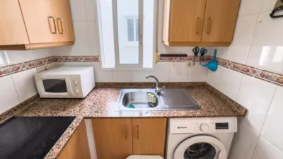 Apartment on Moriones Street photo 12