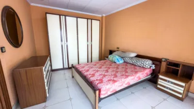 Apartment on Calle de Ramón Gallud photo 12