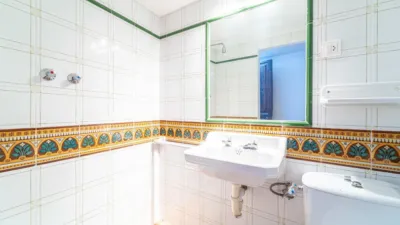 Chalet on Carrer de Montenegro photo 18