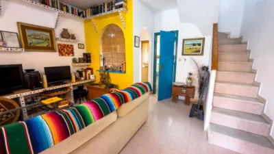 Terraced house in Monte de Sta Pola Street photo 8