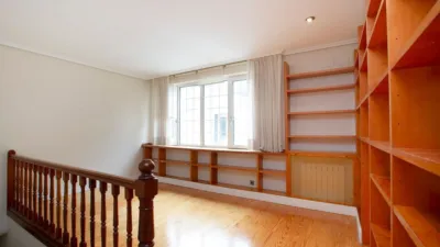 Semi-detached house on Negubide Street photo 16