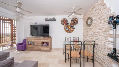 Penthouse on Calle Alcacil photo 12