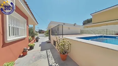 Chalet on Carrer Enrique Granados photo 7