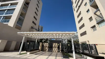Apartment on Maestro Jose Garberi Street, No. 5 photo 39