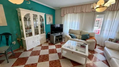 Townhouse in Plaza Fosforito photo 8