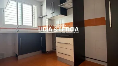 Flat on Calle Lechin photo 6