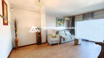 Apartment on Calle de Nazaret photo 2