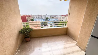 Apartment on Moriones Street photo 5