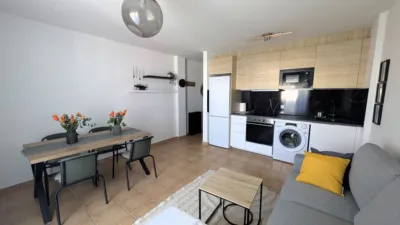 Apartment on Artesano Paquito Batista Street photo 11