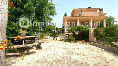 Chalet on Urbanización Llano de los Pastores Street photo 48